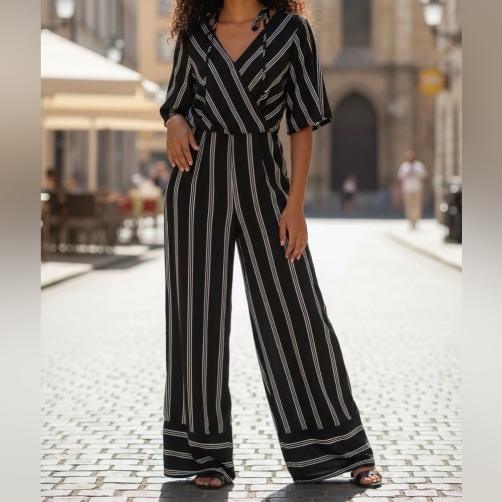 Trixxi Elegant Black and White Jumpsuit